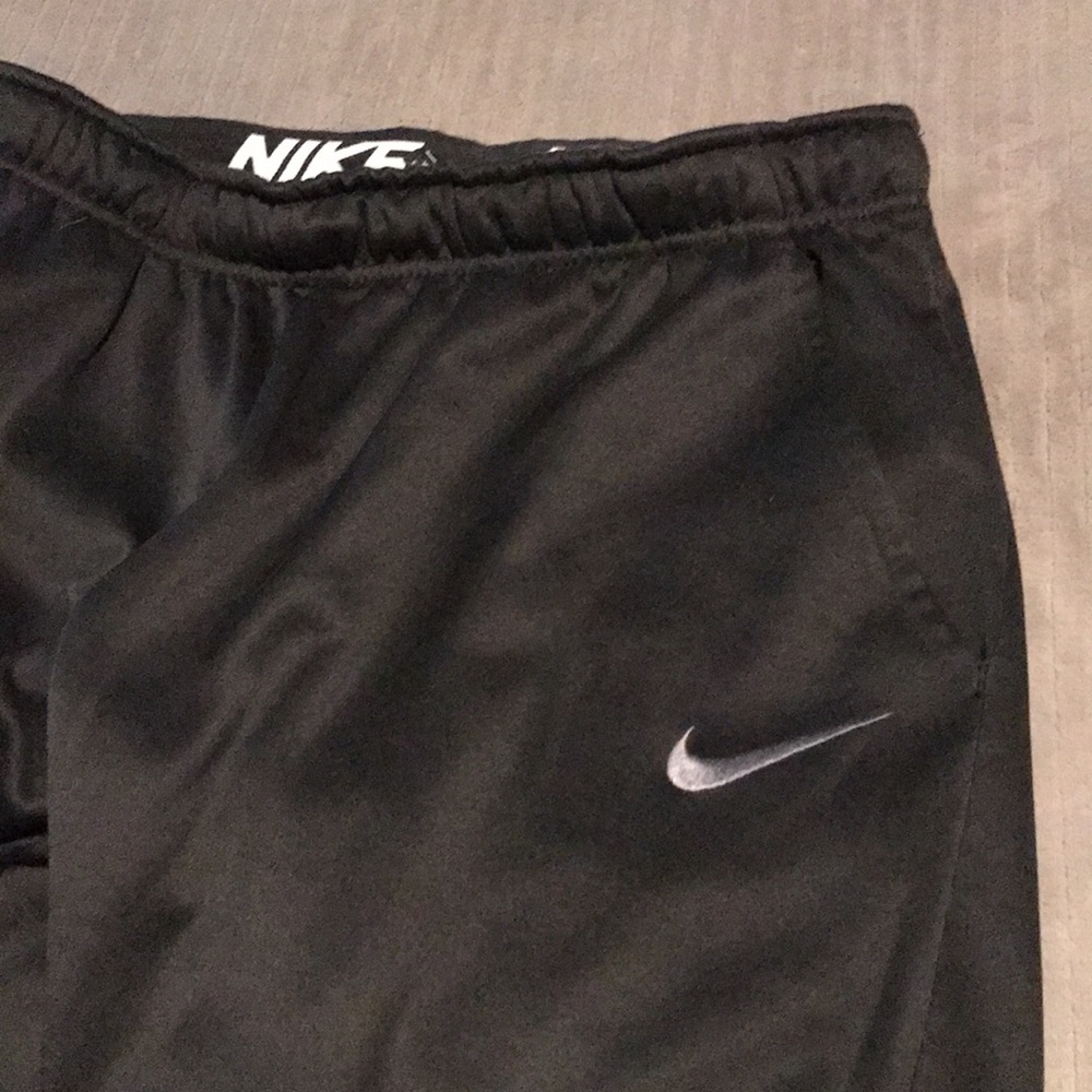 Nike Dri-Fit Fleece Joggers - Picture 2 of 5
